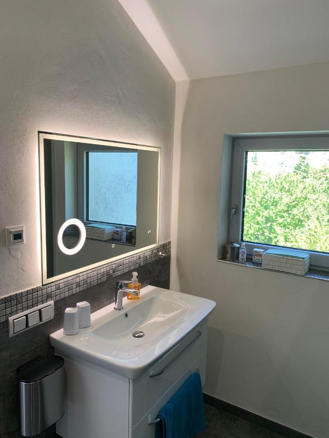 Apartment Zeit In Hambach